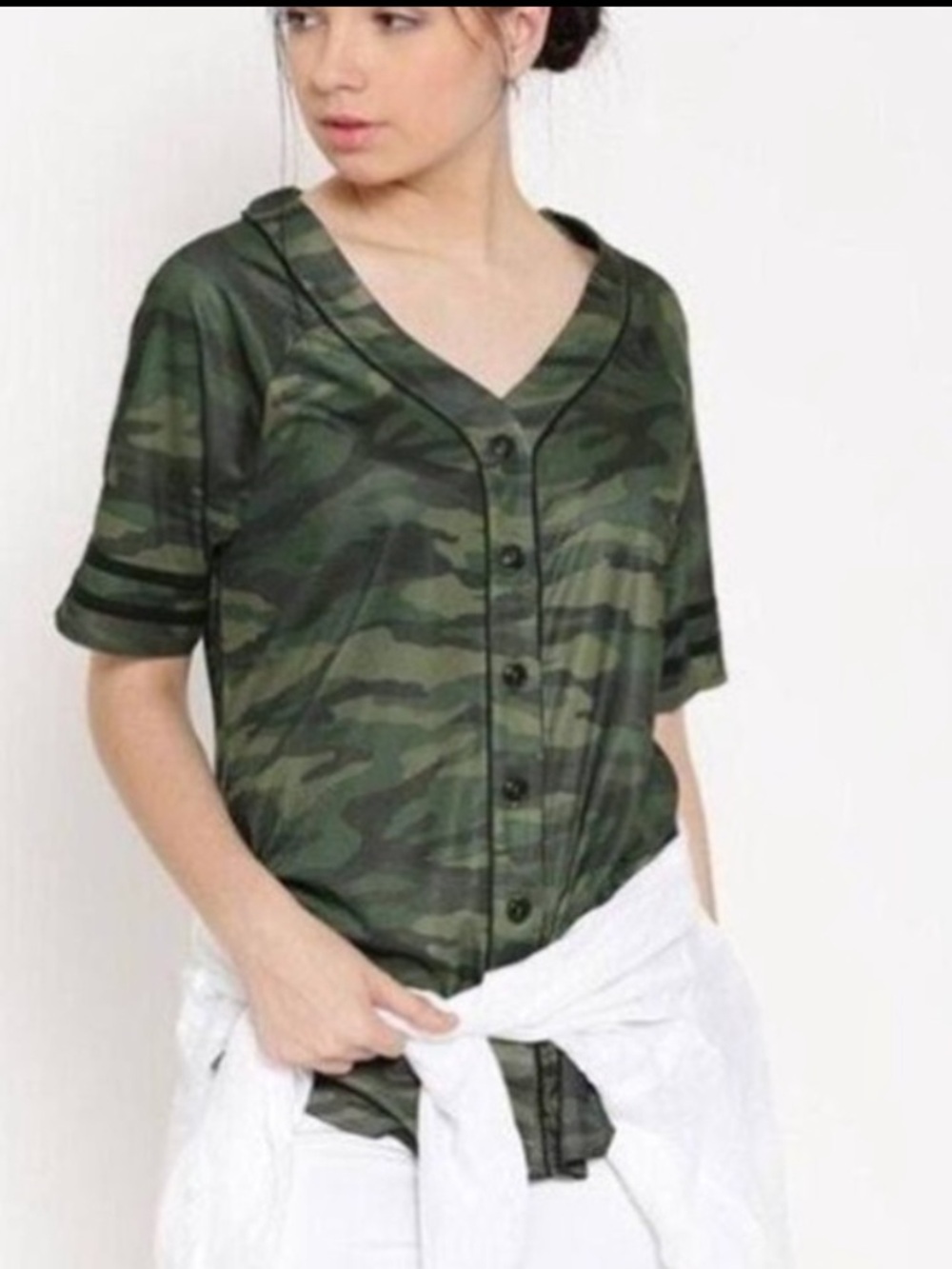 FOREVER 21 CAMOUFLAGE BASEBALL NEW YORK JERSEY TOP